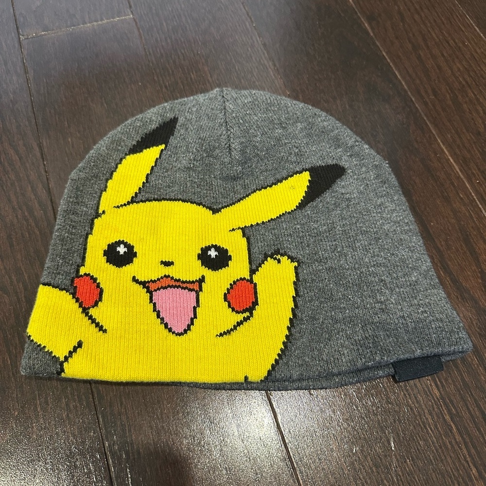 ⚡️2/$25⚡️Official Pokémon x H&M Gray Yellow Pikachu Kids Winter Knit Hat| 4-8Y